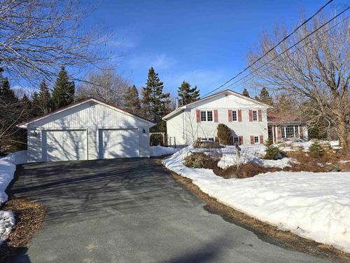 38 Sonia Dr, Lawrencetown, NS, B2Z1L2 | Card Image