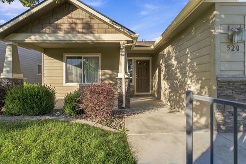 520 Lakerose Loop, Richland, WA, 99352-7815 | Card Image