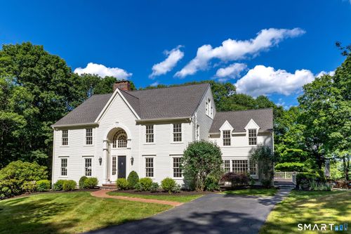 62 Blacksmith Ridge Rd, Ridgefield, CT, 06877-3638 | Card Image