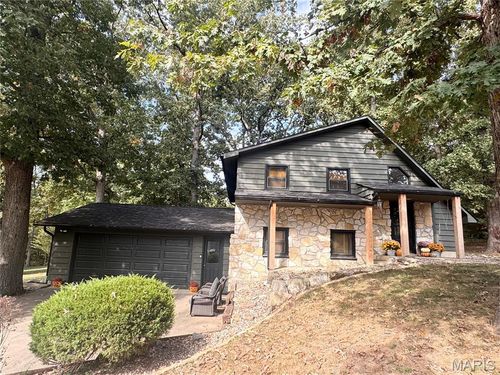 42 Sherwood Estates Ln, Hannibal, MO, 63401-2592 | Card Image