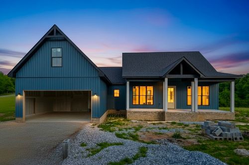 1870 Southside Rd, Southside, TN, 37171-9033 | Card Image