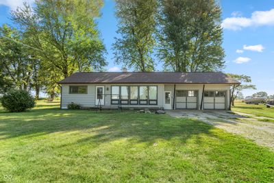 4791 S State Road 75, House other with 2 bedrooms, 1 bathrooms and null parking in Jamestown IN | Image 2