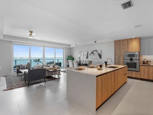 unit-605-1020 Sunset Point Rd, CLEARWATER, FL, 33755-1486 | Card Image