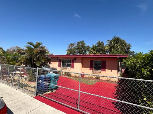 545 Nw 118th St, Miami, FL, 33168-3424 | Card Image