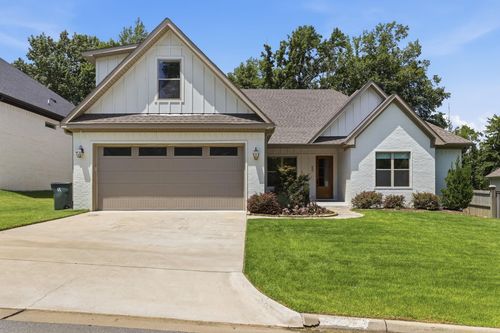 50 Corlay Dr, Little Rock, AR, 72223-5327 | Card Image