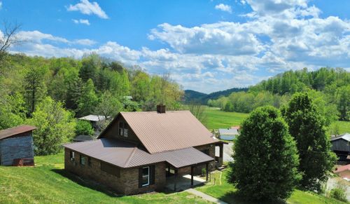 8289 Highway 460 E, West Liberty, KY, 41472-7528 | Card Image