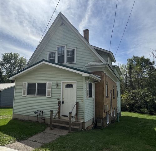 565 Indiana Rd, CREEKSIDE, PA, 15732-7607 | Card Image