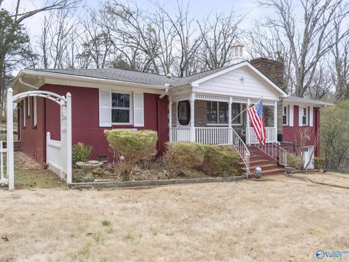 8208 Hickory Hill Ln Se, Huntsville, AL, 35802-3560 | Card Image