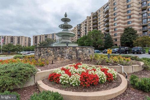 unit-802-8340 Greensboro Dr, MCLEAN, VA, 22102-3506 | Card Image