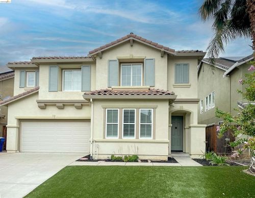 217 Sussex, Discovery Bay, CA, 94505-1805 | Card Image