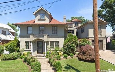 276 Leroy Avenue, House other with 7 bedrooms, 3 bathrooms and null parking in Cedarhurst NY | Image 1