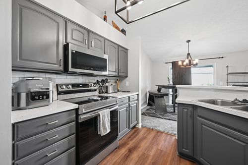 303-402 Napa Vly, Highland Heights, KY, 41076-8757 | Card Image