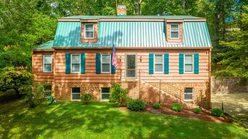 821 Ravine Rd, Signal Mountain, TN, 37377-3052 | Card Image