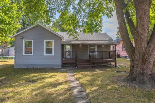 306 E Martin St, Forrest, IL, 61741-9512 | Card Image