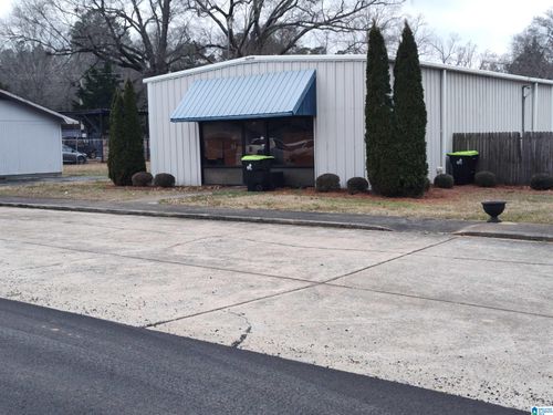 403&amp; 407 N Elm Avenue, Sylacauga, AL, 35150 | Card Image