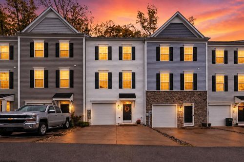 505 Turquoise Lane, Morgantown, WV, 26508 | Card Image