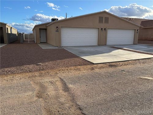 a-981 Calumet Ave, Kingman, AZ, 86409-3785 | Card Image