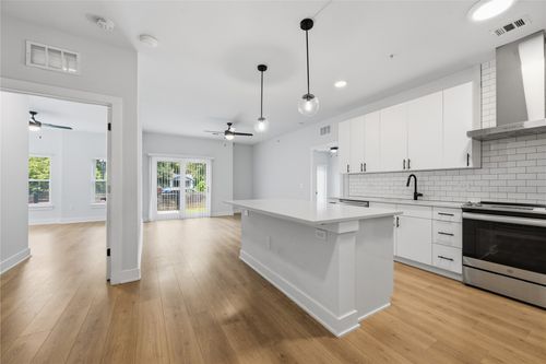 101-3101 Govalle Ave, Austin, TX, 78702-3036 | Card Image