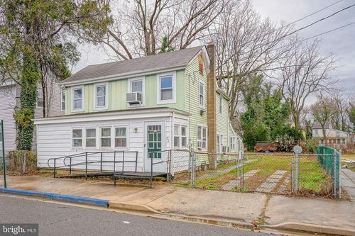 32 Olive St, SALEM, NJ, 08079-1722 | Card Image