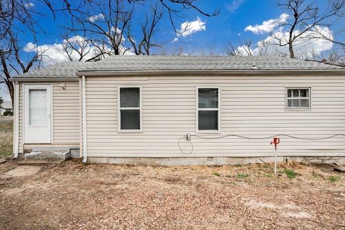 805 E 57th St S, Wichita, KS, 67216 | Card Image