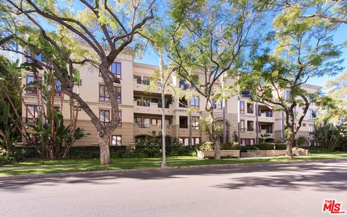 305-411 N Oakhurst Dr, Beverly Hills, CA, 90210-4923 | Card Image
