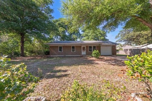 2317 Lewis Street, Crestview, FL, 32536 | Card Image