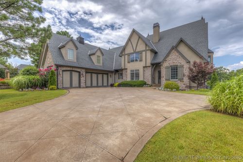 723 W 108th Pl S, Jenks, OK, 74037-2483 | Card Image
