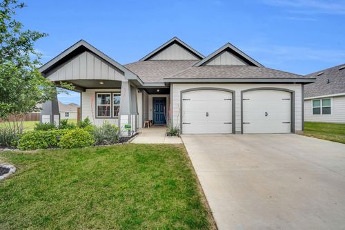 613 Mayfield Dr, Cleburne, TX, 76031-5265 | Card Image