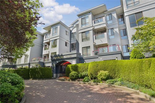 106-520 Dunedin St, Victoria, BC, V8T2L6 | Card Image