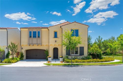 66 Poncho, Irvine, CA, 92602-1906 | Card Image