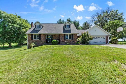 302 Country Ln, Jackson, MO, 63755-7429 | Card Image