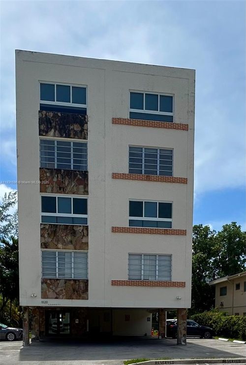 apt-202-1020 94th St, Bay Harbor Islands, FL, 33154-2336 | Card Image