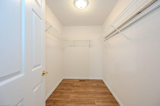 185 Wesley Cres, House other with 2 bedrooms, 2 bathrooms and 2 parking in Waterloo ON | Image 18