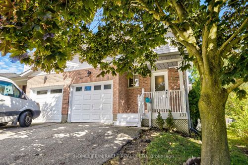 131 Poplar Dr, Cambridge, ON, N3C4B2 | Card Image