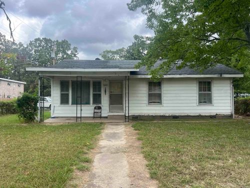 2219 W 34th Ave, Pine Bluff, AR, 71603-5727 | Card Image