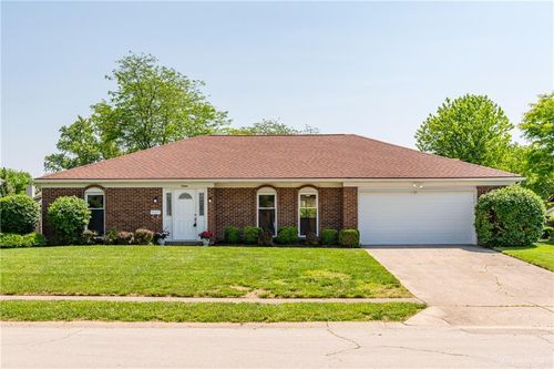7044 Park Vista Rd, Englewood, OH, 45322-2544 | Card Image