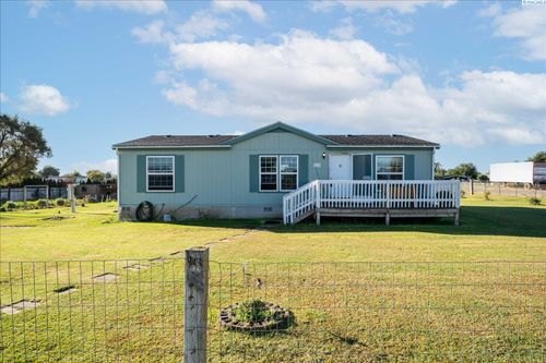 4120 Janet Rd, Pasco, WA, 99301-9361 | Card Image