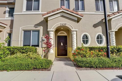 2430 Se 10th Ct, Homestead, FL, 33035-2128 | Card Image