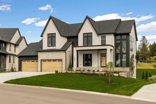 16382 46th Ct N, Plymouth, MN, 55446-2075 | Card Image