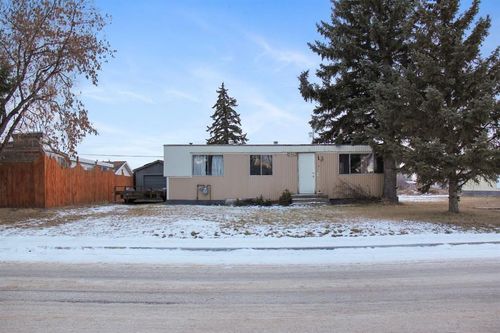 5402 46 Ave W, Forestburg, AB, T0B0H7 | Card Image