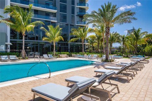 apt-708-101 Diplomat Pkwy, Hallandale Beach, FL, 33009-3890 | Card Image