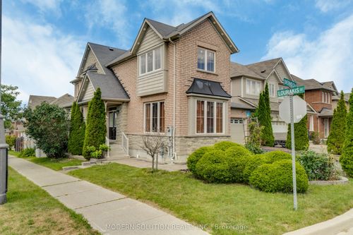 4 Overhold Cres, Richmond Hill, ON, L4E0L4 | Card Image