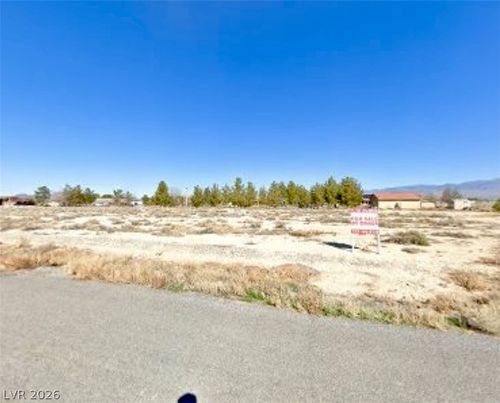 590 Chickadee Ct, Pahrump, NV, 89048-9101 | Card Image
