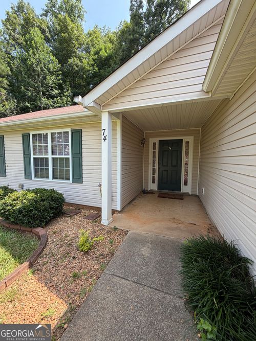 74 Canterbury Dr, Grantville, GA, 30220-2033 | Card Image