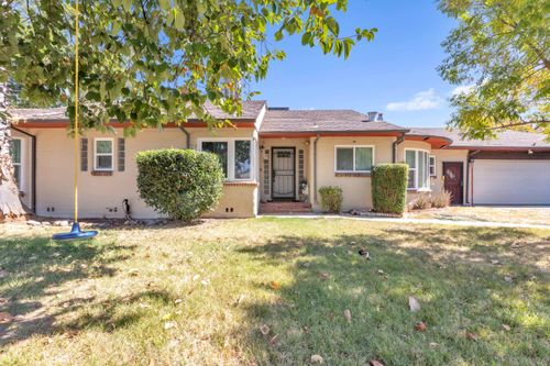 3216 Palmer St, Sacramento, CA, 95815-1412 | Card Image