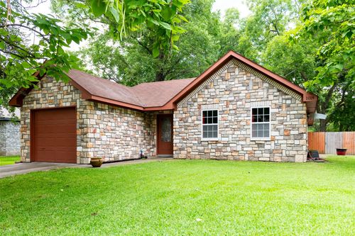 1019 Pine St, Bonham, TX, 75418-3131 | Card Image