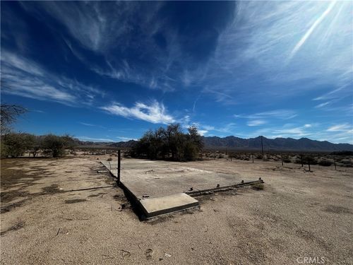 87780 Amboy Rd, Amboy, CA, 92304 | Card Image