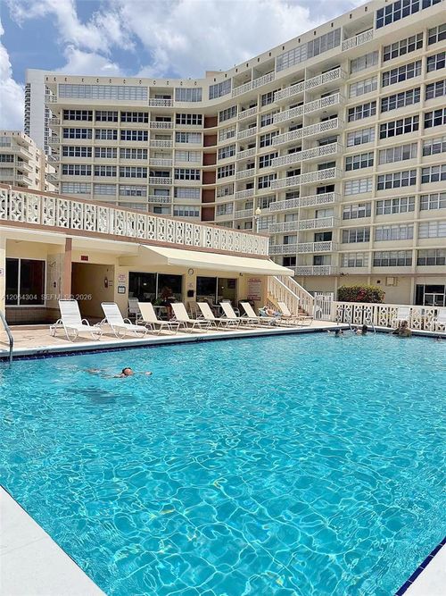 824-1817 S Ocean Dr, Hallandale Beach, FL, 33009-4936 | Card Image