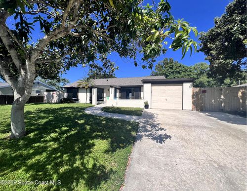 741 Azure Ave Ne, Palm Bay, FL, 32905-5110 | Card Image