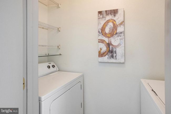 UNIT-9308 - 1530 Spring Gate Dr, Condo with 3 bedrooms, 2 bathrooms and null parking in MCLEAN VA | Image 31